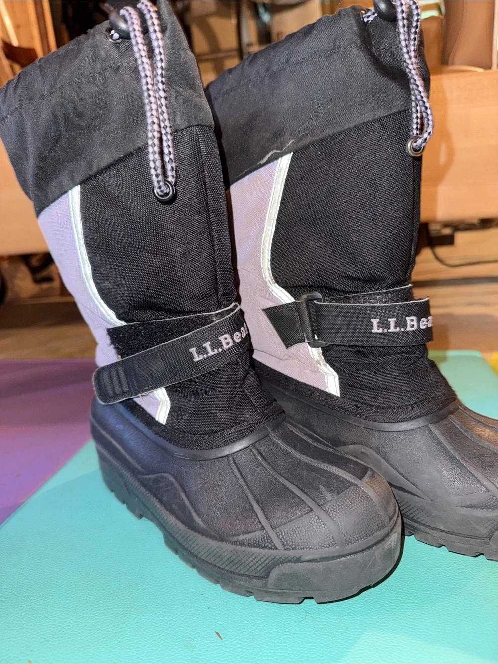LL Bean Black/White/Purple Children's Winter Boots with Rugged Sole